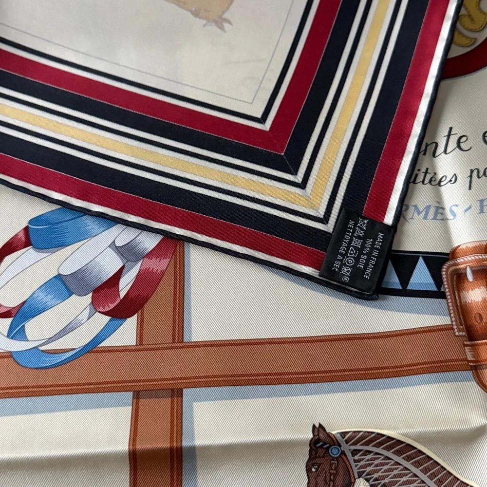 HERMES COUVERTURES ET TENUES DE JOUR FOREVER SCARF 90 SILK TWILL - Picture 4 of 10